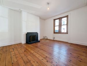 Photo 9- click for photo gallery